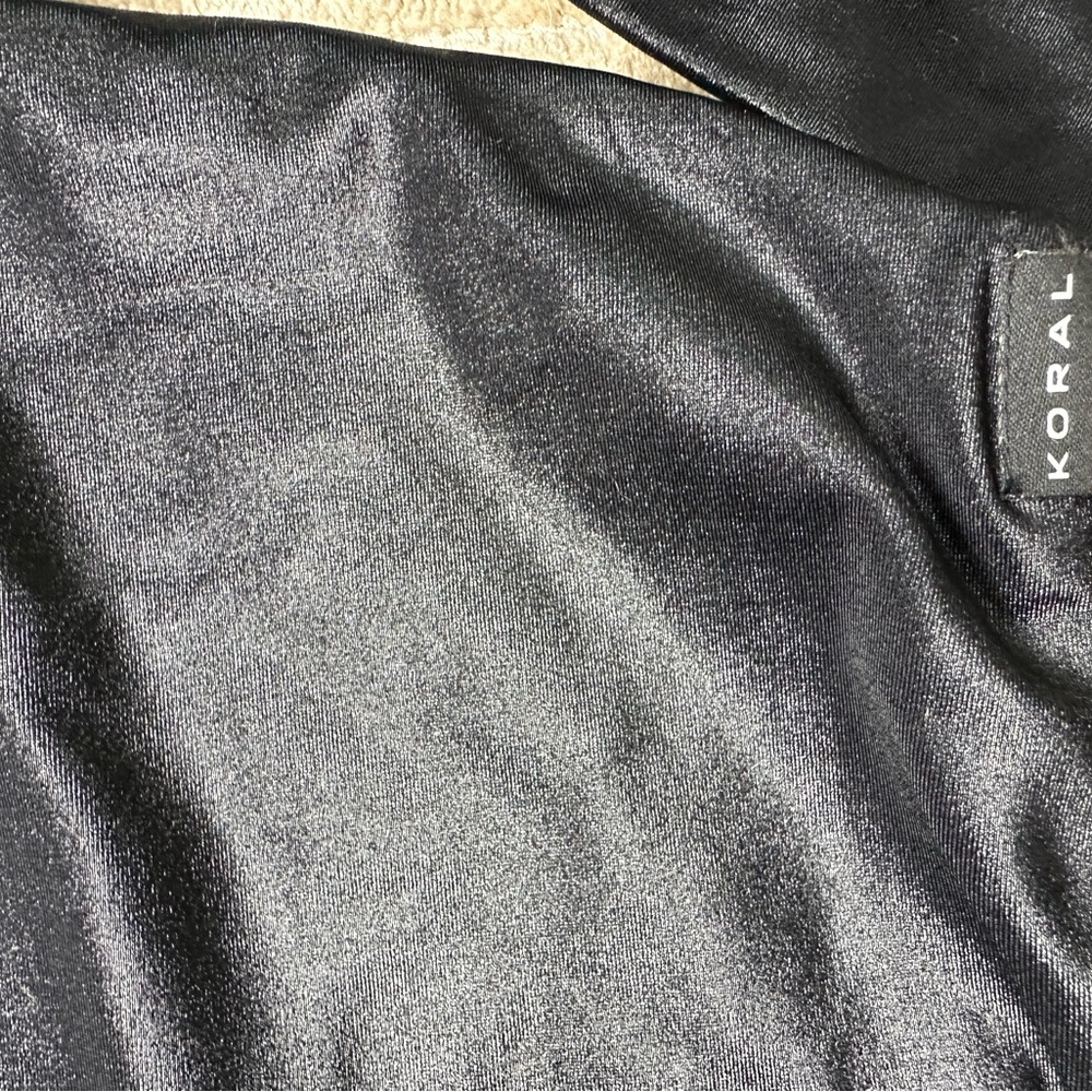 Koral Sleek Black Shine  Top - Picture 4 of 4